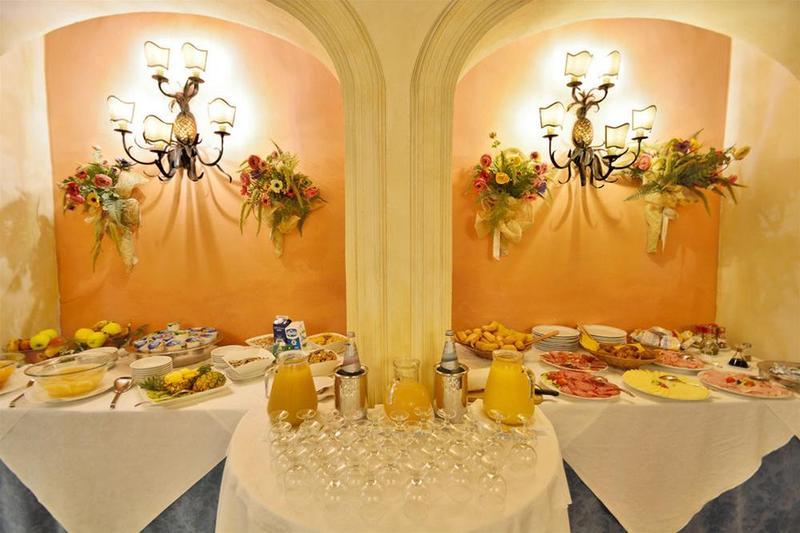 Hotel Boccaccio Calcinaia Dış mekan fotoğraf