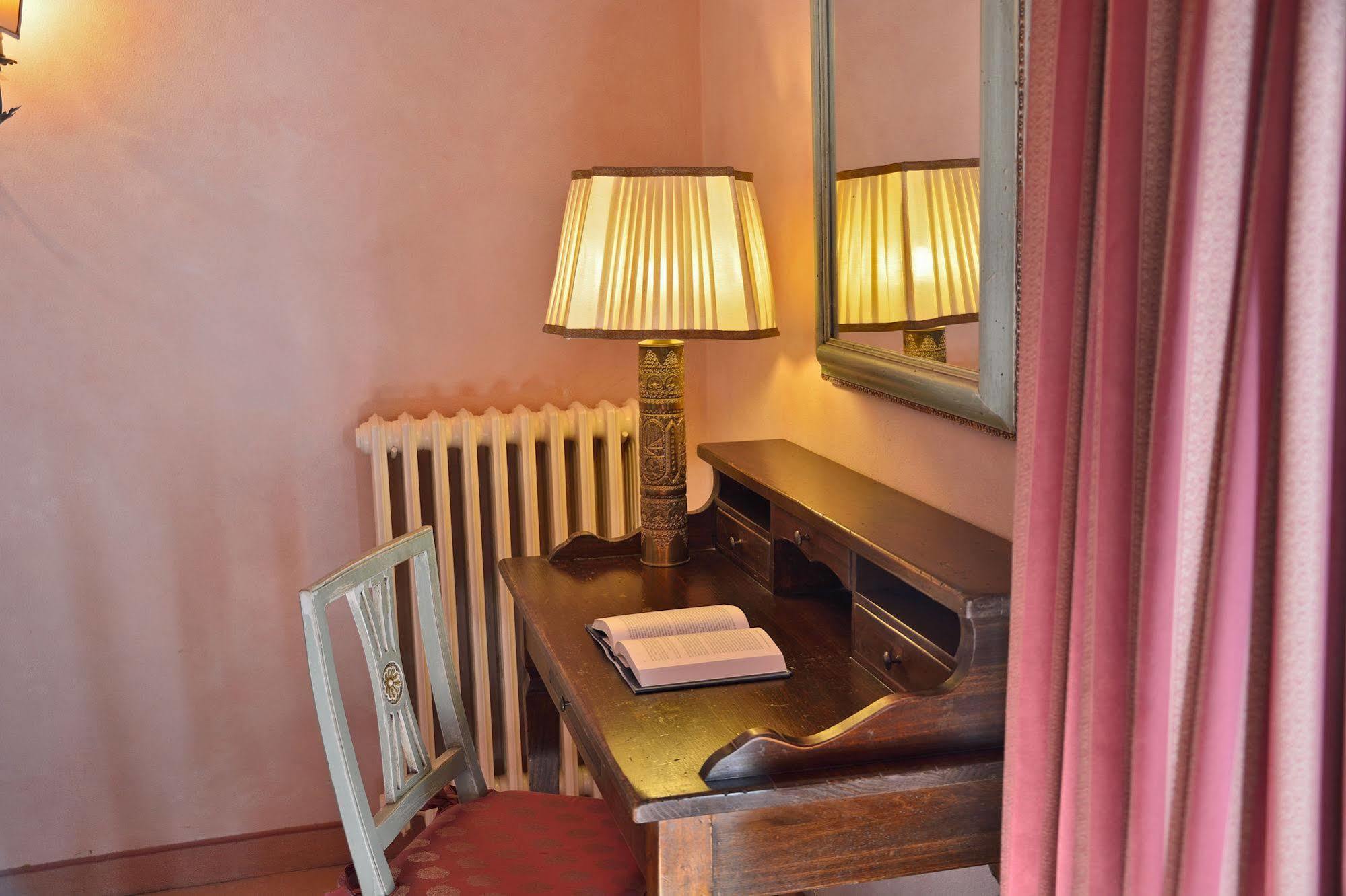 Hotel Boccaccio Calcinaia Dış mekan fotoğraf